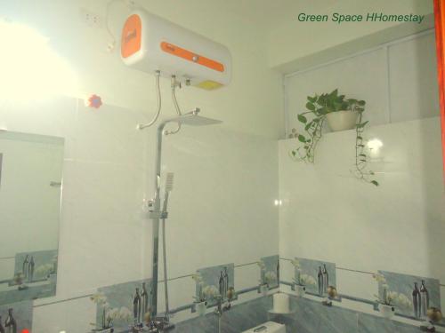 Phòng tắm tại Green Space Homestay