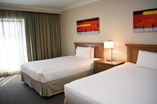 Stamford Plaza Sydney Airport Hotel & Conference Centre Image