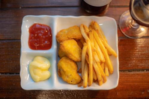 Comida en o cerca de este hostal o pensión