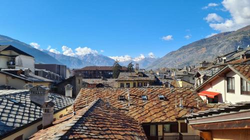 Foto dalla galleria di Aymon de Challant ad Aosta