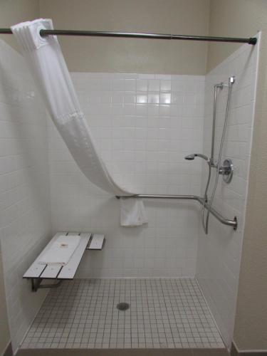Ένα μπάνιο στο Comfort Inn Wichita Falls Near University