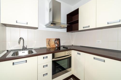 Trstenik Beach Apartment, Cute Place with Sea View