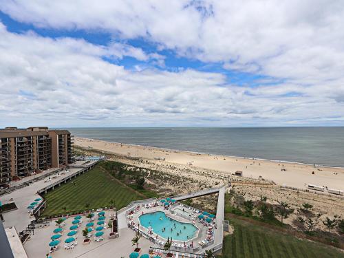an aerial view of a beach and a resort at Sea Colony Edgewater House in Bethany Beach
