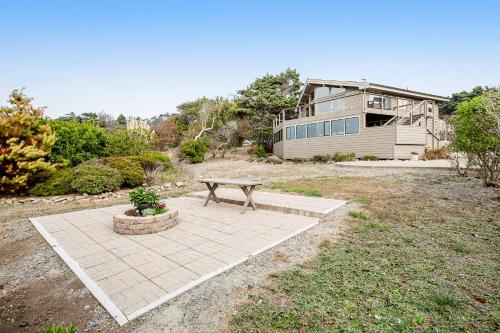 Κήπος έξω από το Gualala Harmony House