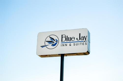 Blue Jay Inn & Suites – Photos 2