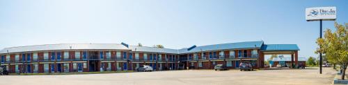 Blue Jay Inn & Suites – Photos 3