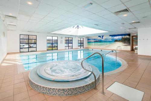 Foto da galeria de Holiday Inn London-Shepperton, an IHG Hotel em Shepperton