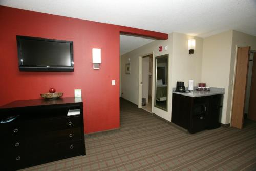 TV o dispositivi per l'intrattenimento presso Holiday Inn Riverton-Convention Center by IHG