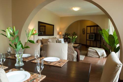 Posezení v ubytování Palacina The Residence & The Suites