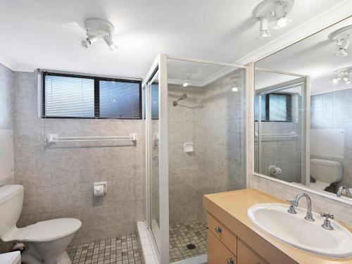 Bilik mandi di Pelican Place