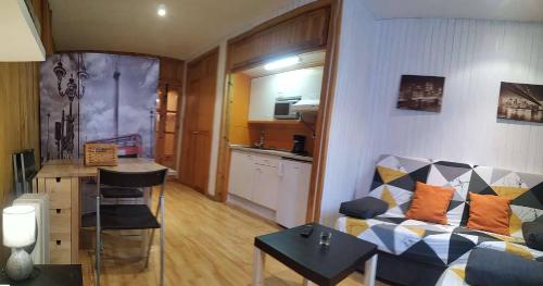 ESTUDIO MARIBEL, Sierra Nevada – Updated 2022 Prices