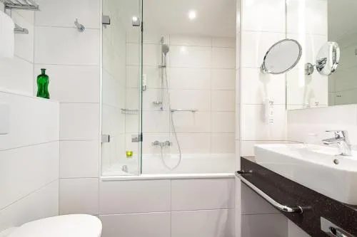Holiday Inn Berlin City East Side by IHG photo 22