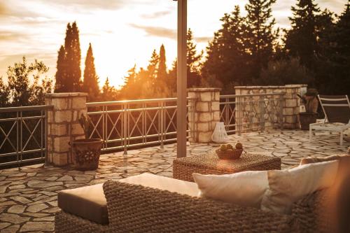 Balkoni atau teres di The Round House
