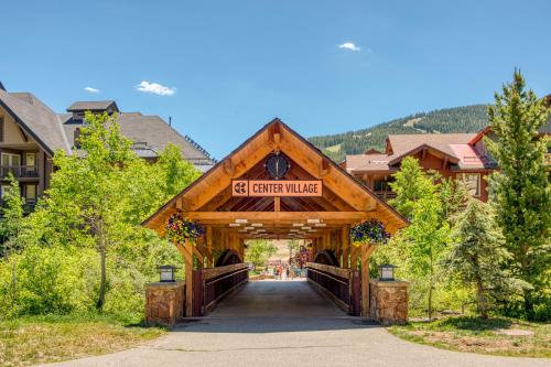 a bridge at the entrance to a lodge at Anaconda 102 in Copper Mountain