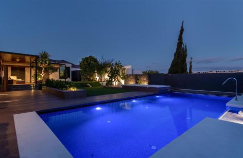 Luxury and Harmony House