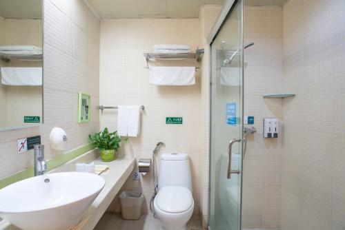 Guangzhou Xin Yue Xin Hotel tesisinde bir banyo