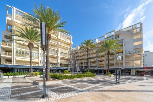DIFERENTFLATS Novelty