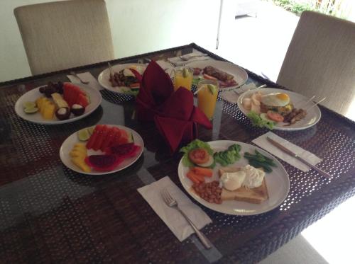 Đồ ăn tại/gần biệt thự