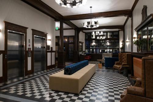 Posezení v ubytování Hotel Indigo Spokane Downtown by IHG