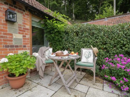 Cow Drove Cottage – Photos 2