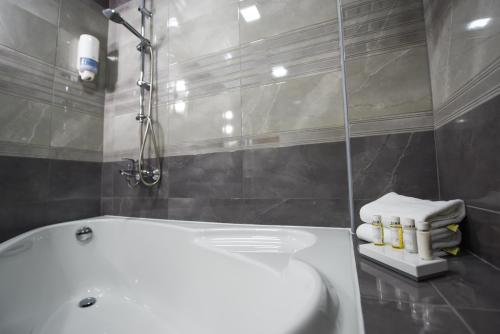 Koupelna v ubytování Hotel Požega