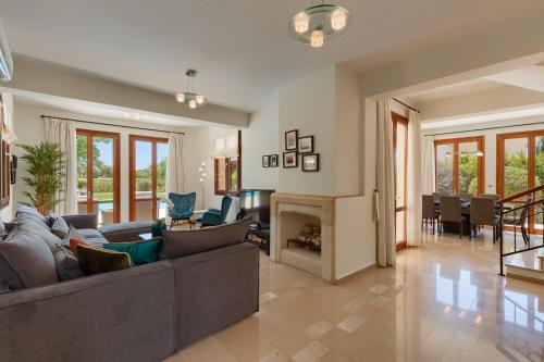 Aphrodite Hills Superior Villas Superior Villa 0336 Air Conditioning 4 Bedrooms Paphos, Paphos, Cyprus
