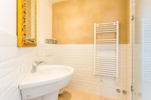 Koupelna v ubytování White Lilac Romantic B&B - Adults only