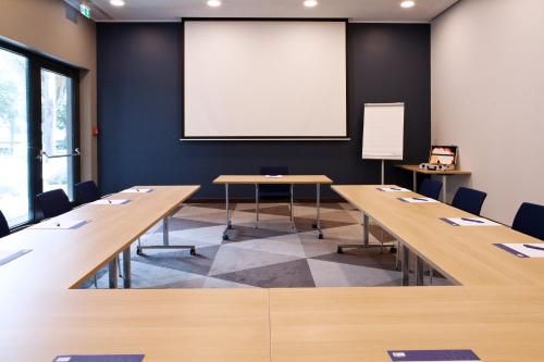 Kawasan bisnes dan/atau bilik persidangan di Holiday Inn Express - Darmstadt by IHG
