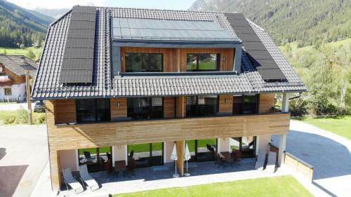 Ferienwohnung Longastubn – Photos 2