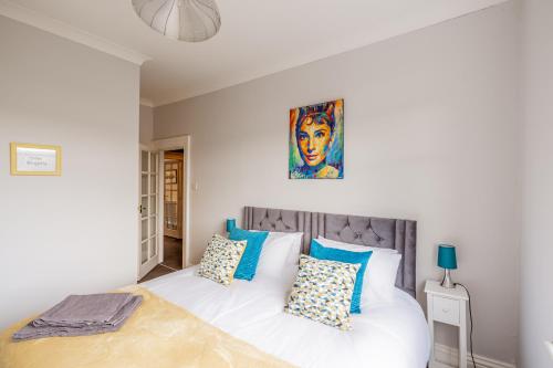 Ένα ή περισσότερα κρεβάτια σε δωμάτιο στο Upper Swan View Apartment