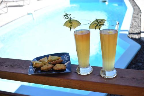 Fotografie z fotogalerie ubytování LE COLONIAL, T4 à 5 mn Aeroport dans villa de standing v destinaci Sainte-Marie