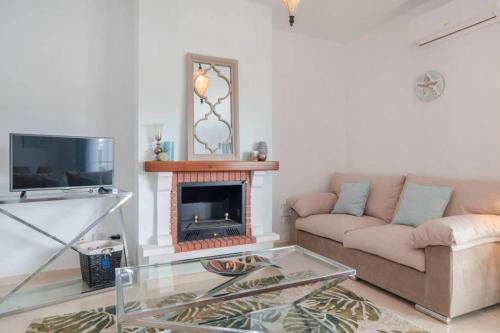 Las Piramides Riviera del Sol 037, Mijas – Updated 2022 Prices