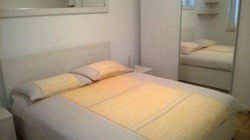 Postel nebo postele na pokoji v ubytování 2 BR Apt - North Coast Croatia