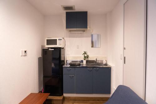 Higashi Shinagawa Apartment by Tranova