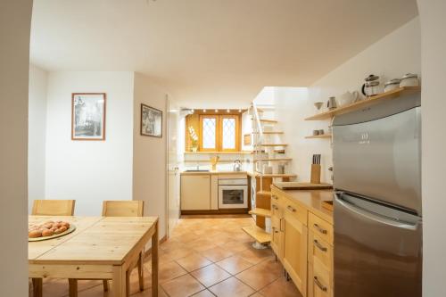 GuestHost - Quiet and Cozy Trastevere Hideaway