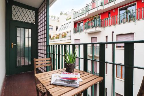 Contempora - Cavallotti 13 - Top floor, 1 bed with balcony A61