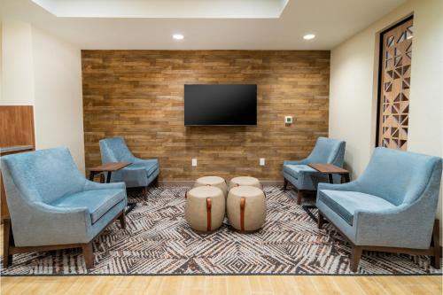 Candlewood Suites - Las Vegas - E Tropicana, an IHG Hotel Image