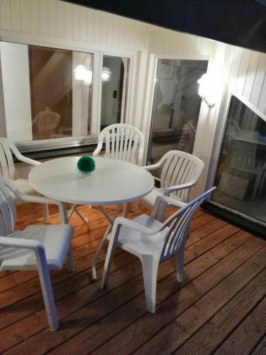 Afbeelding uit fotogalerij van Albi Apartment in Küssaberg