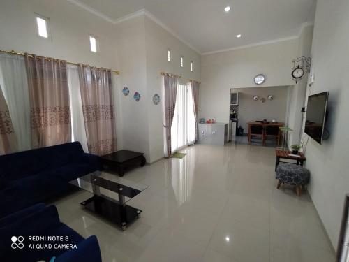 Μια τηλεόραση ή/και κέντρο ψυχαγωγίας στο Villa Allesha Batu