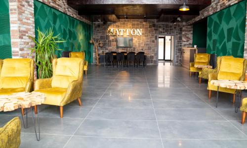 Hatton Suites Hotel Esenboga 레스토랑 또는 맛집