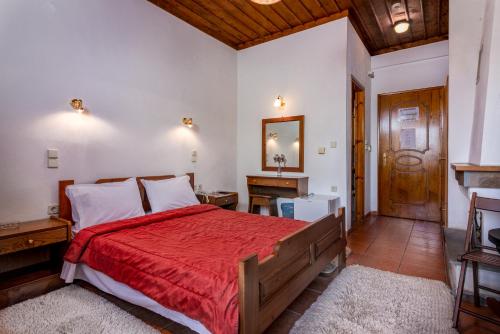 Gallery image of Zampakas Hotel Panorama in Stournaraíïka
