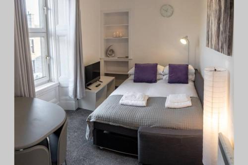 En eller flere senge i et værelse på ☆Modern Flat, Close to University and City Centre☆