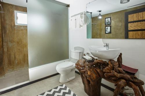 ห้องน้ำของ Blanco Beach Resort Malapascua