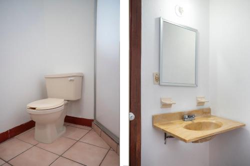 Koupelna v ubytování Hotel Kashlan Palenque