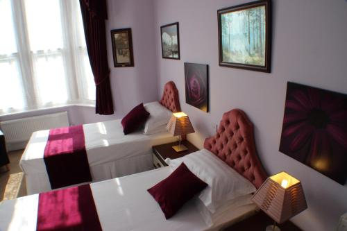 Χώρος καθιστικού στο Filton Guest House