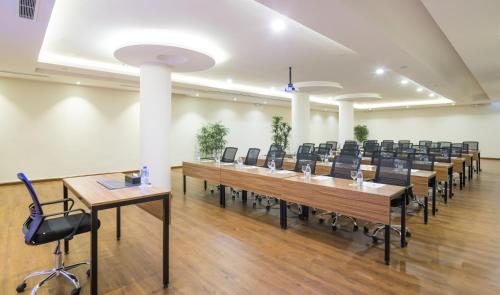 Konferenční prostory v ubytování Myrtle Hotel Al Shohadaa