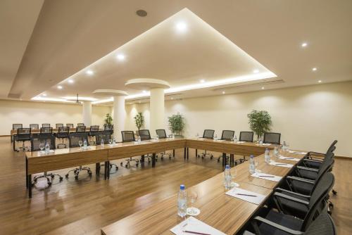 Konferenční prostory v ubytování Myrtle Hotel Al Shohadaa