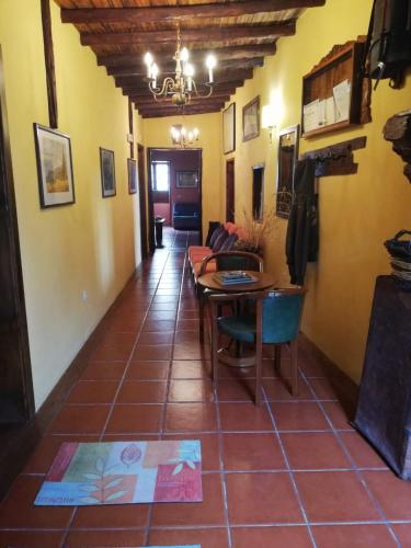 Ruang duduk di Casa El Comisario