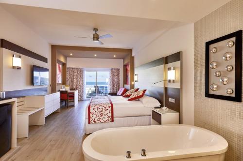 Posezení v ubytování Riu Palace Costa Mujeres - All Inclusive