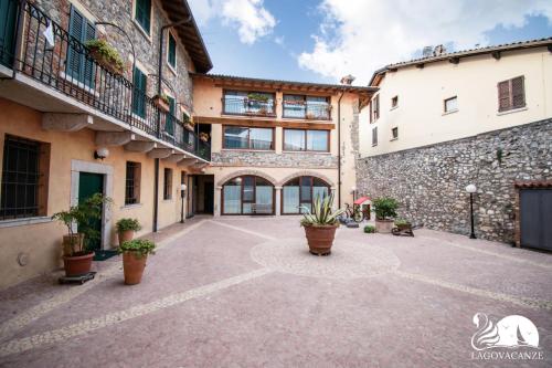 Galeriebild der Unterkunft Luxus Gardoncino in Manerba del Garda